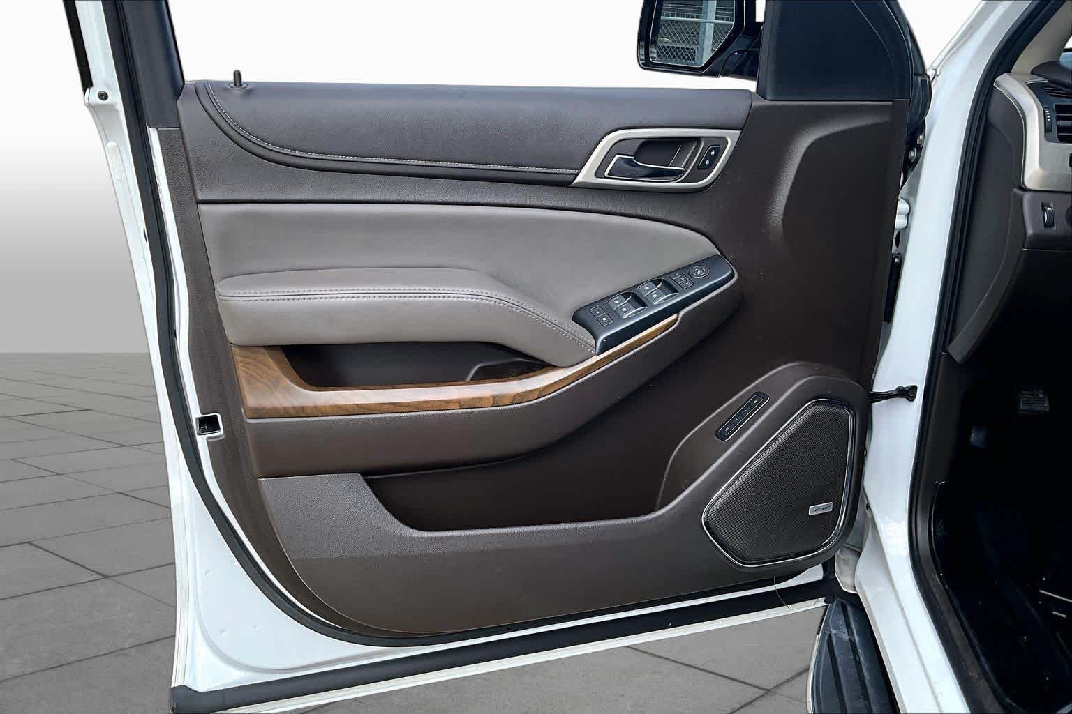 Used 2020 Summit White GMC Denali image 24