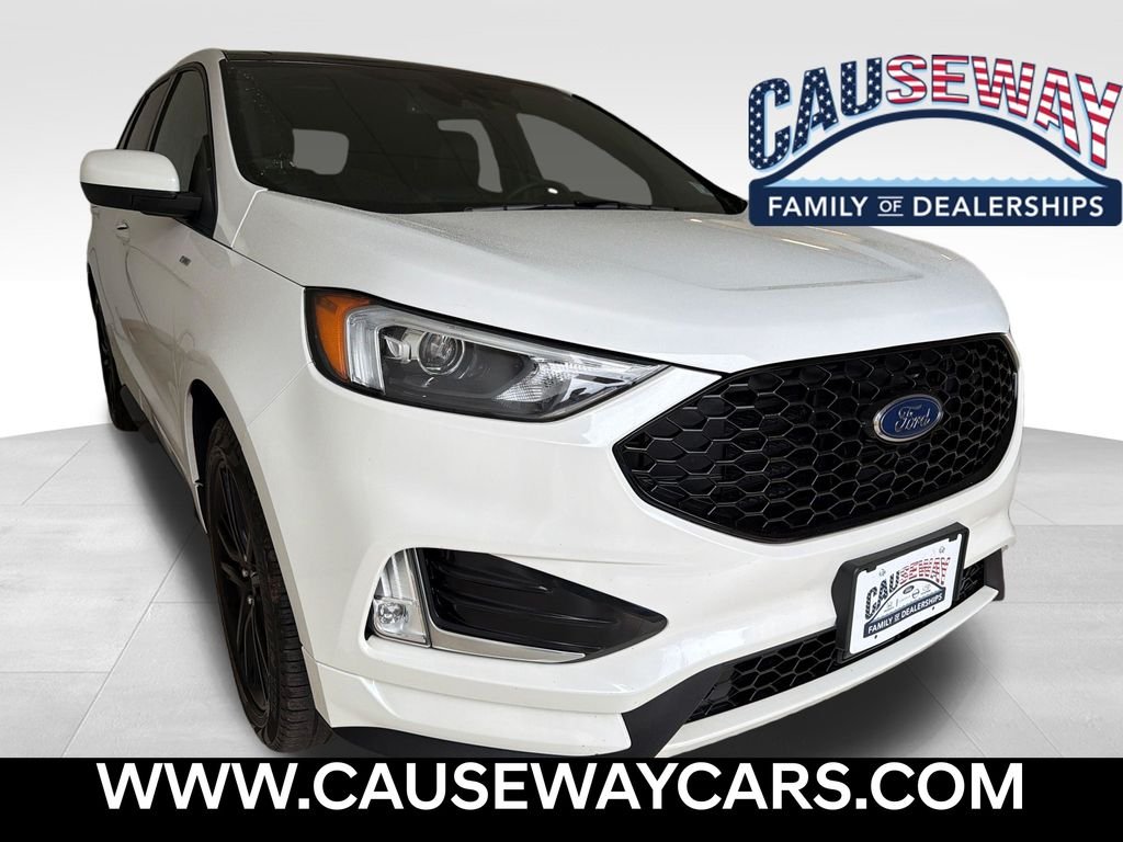 2023 Ford Edge