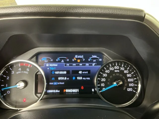 Used 2019 Agate Black Metallic Ford Lariat image 18