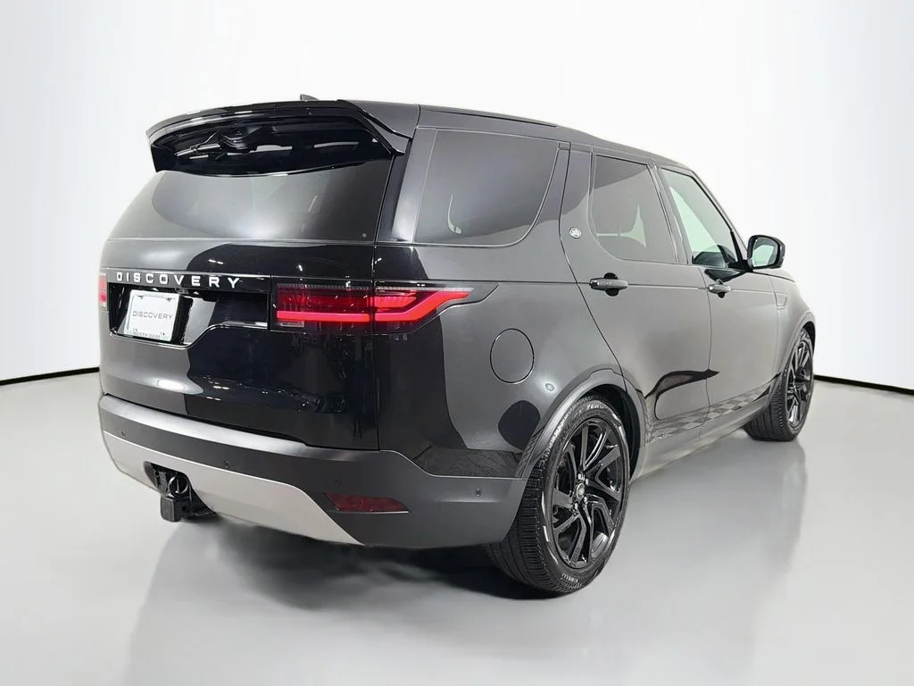 Certified Used 2025 Black Land Rover S image 5