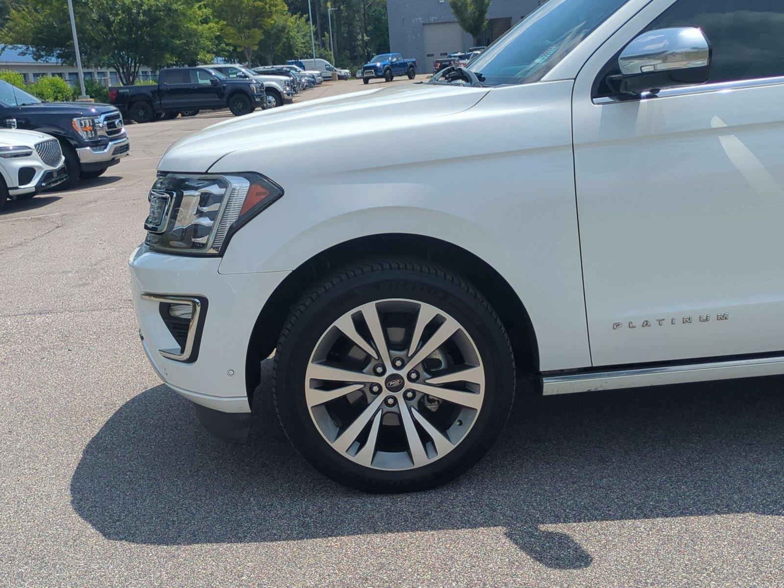 Used 2020 Star White Metallic Tri-Coat Ford Platinum image 10