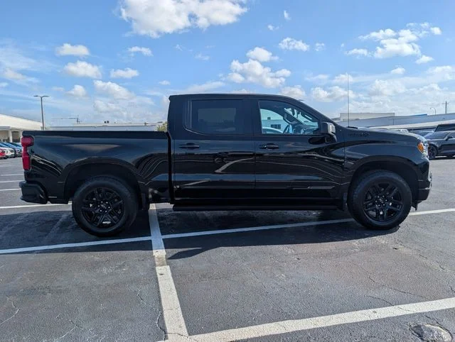 Used 2025 Black Chevrolet High Country image 7