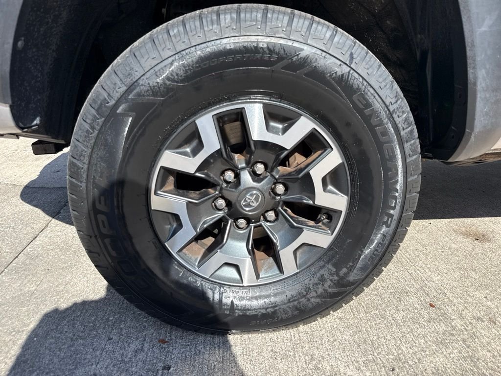Used 2017 Silver Toyota TRD Off-Road image 41