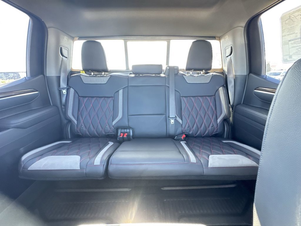Used 2025 Black Chevrolet RST image 28