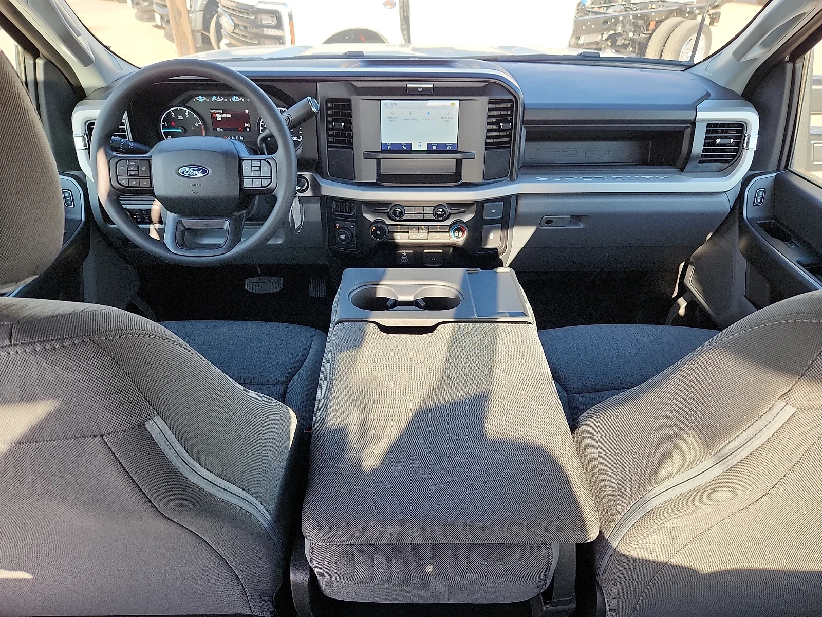 New 2027 Oxford White Ford XL image 13
