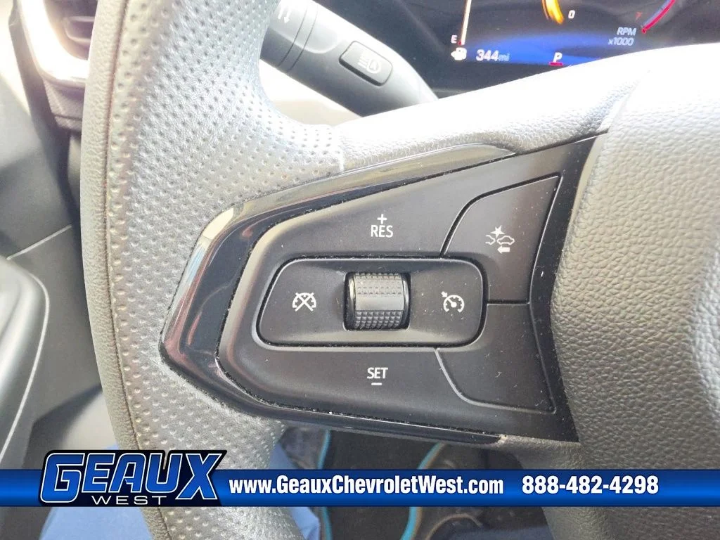 Used 2025 Gray Chevrolet LT image 22