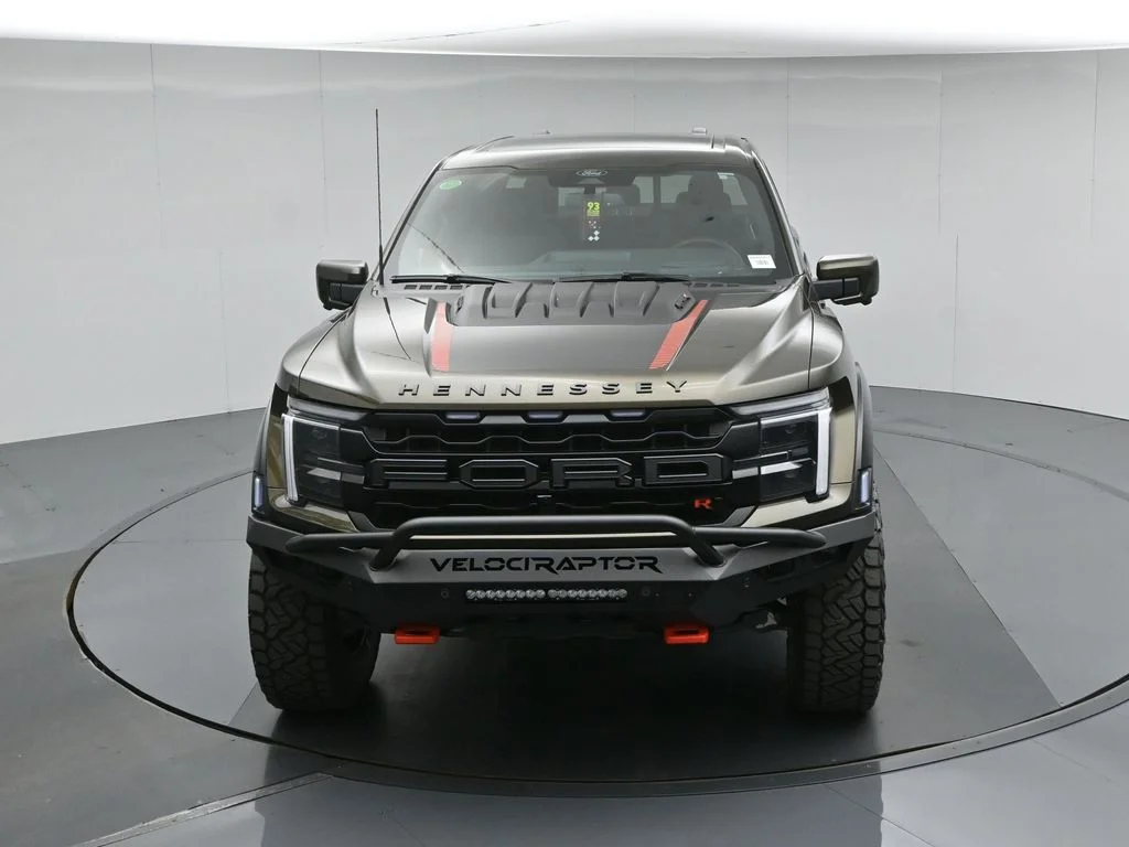 New 2026 Shelter Green Ford Raptor image 39