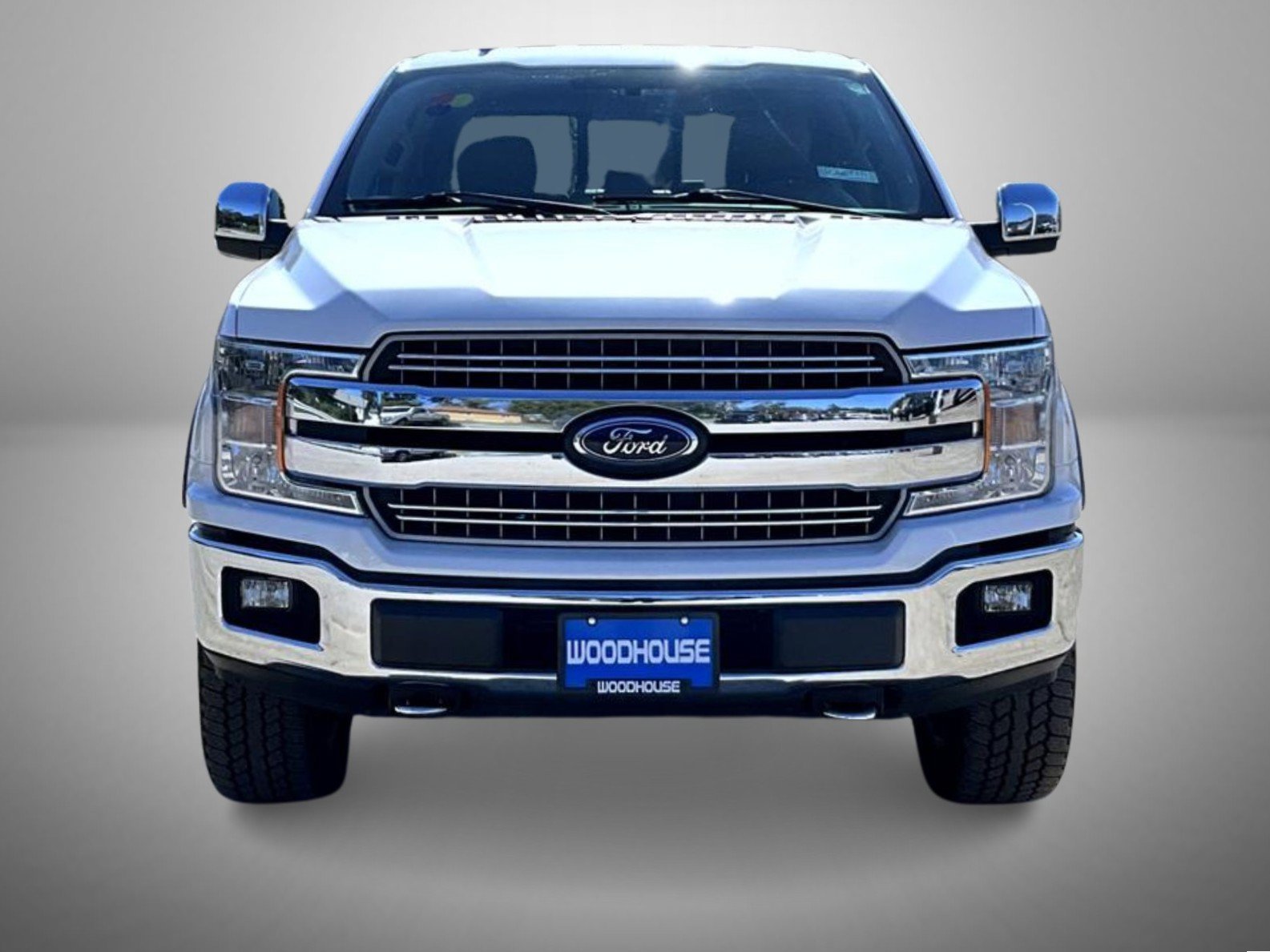 Used 2018 White Ford Lariat image 2