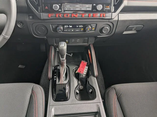 2025 Nissan Frontier PRO-X - Photo 16