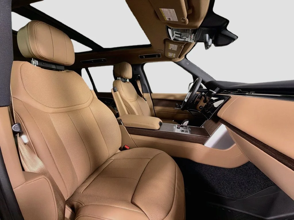 New 2027 Belgravia Green LAND ROVER  image 29