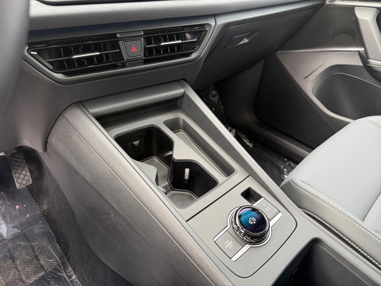 New 2026 Platinum Gray Volkswagen SE image 13