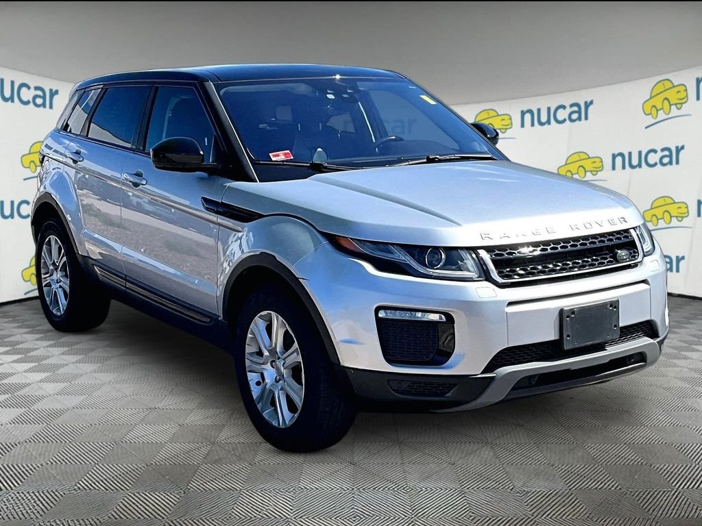 Used 2018 Silver Land Rover  image 1