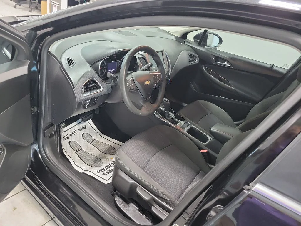 Used 2017 Black Chevrolet LT image 28