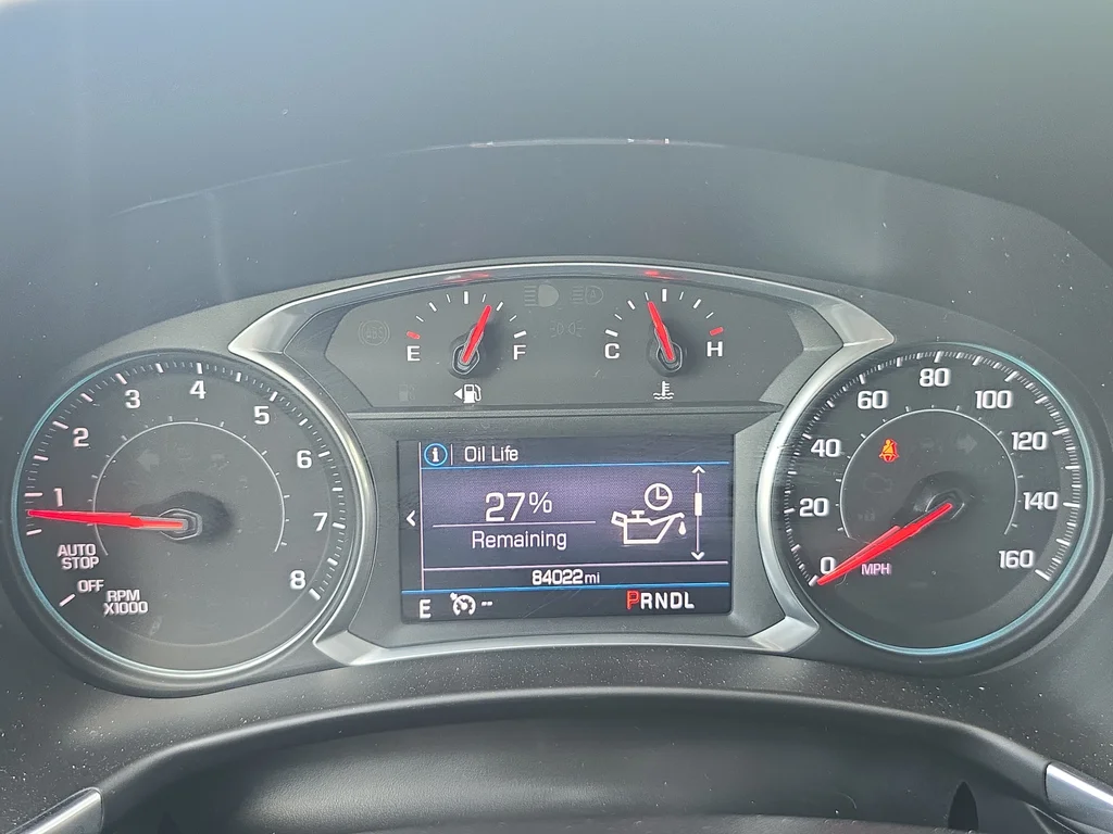 Used 2022 Gray Chevrolet LT image 17