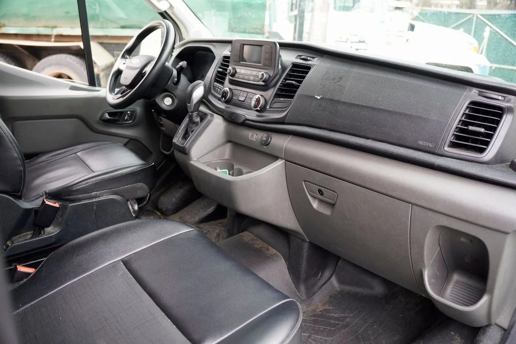 Used 2023 White Ford Base image 29