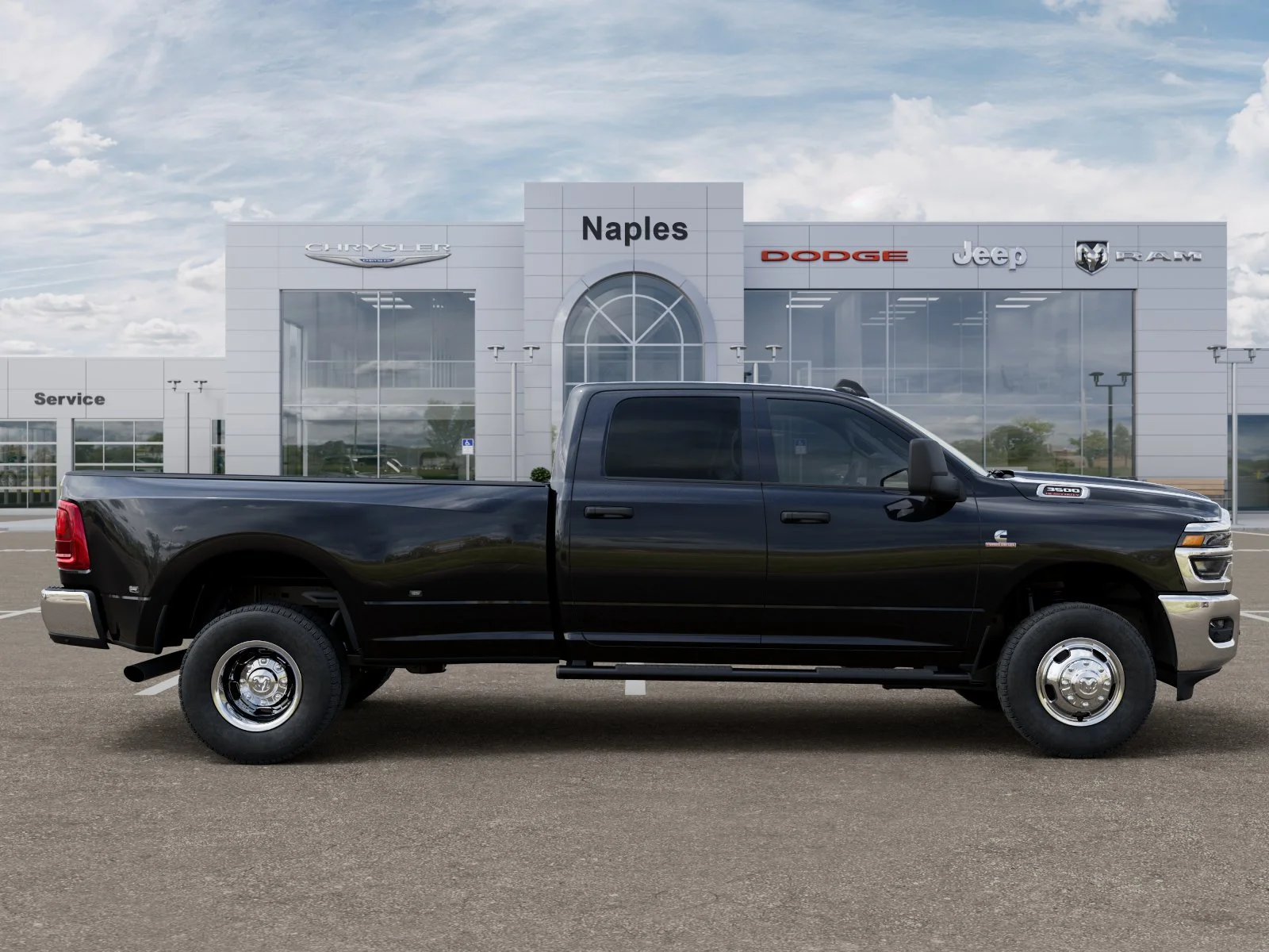 New 2026 Diamond Black Crystal Pearl-Coat Exterior Paint RAM Tradesman image 47