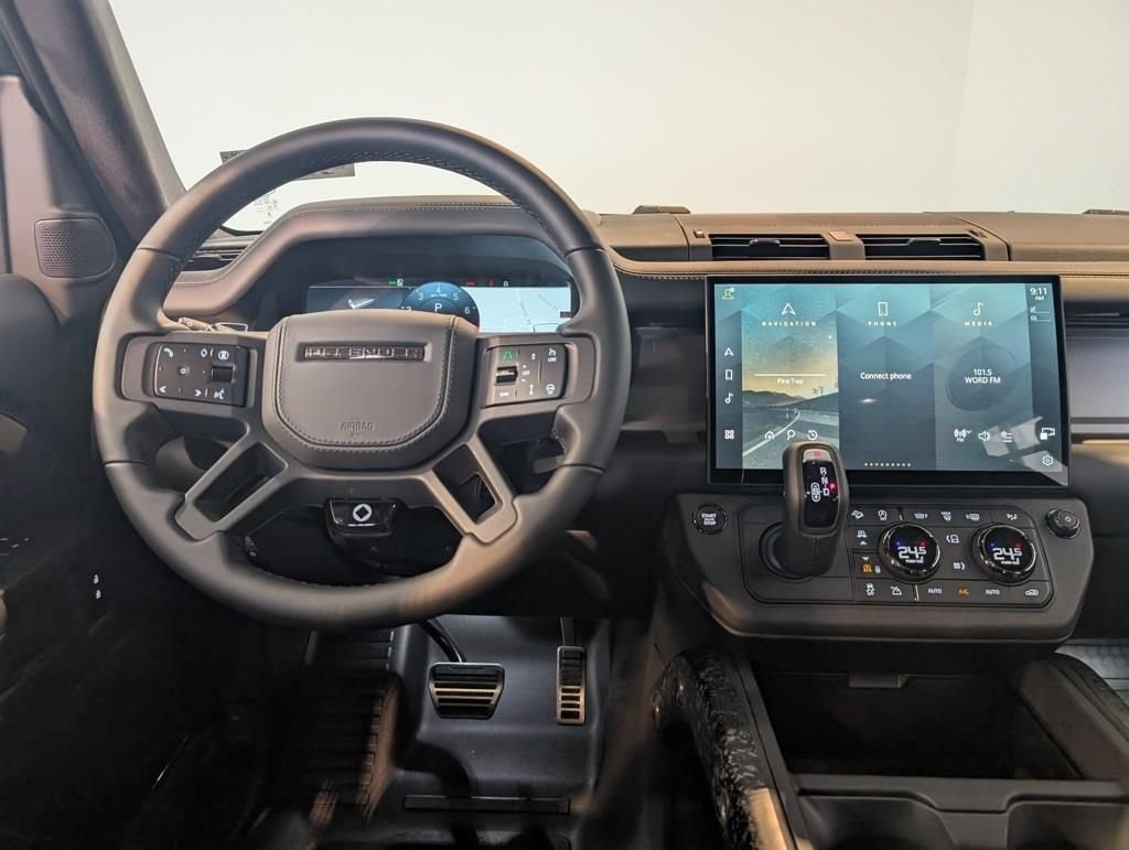 New 2026 Sargasso Blue Land Rover OCTA image 14