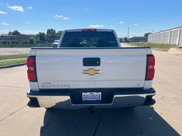 Used 2018 White Chevrolet LT image 5