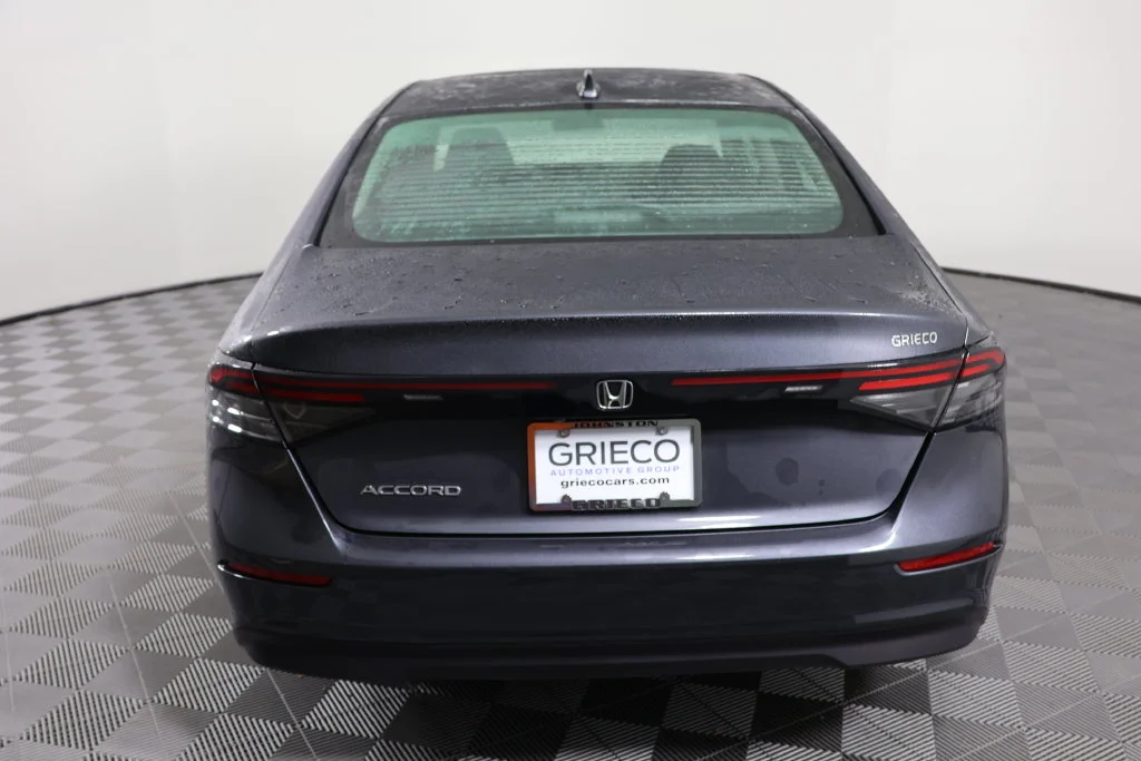 Used 2023 Meteorite Gray Metallic Honda EX image 7
