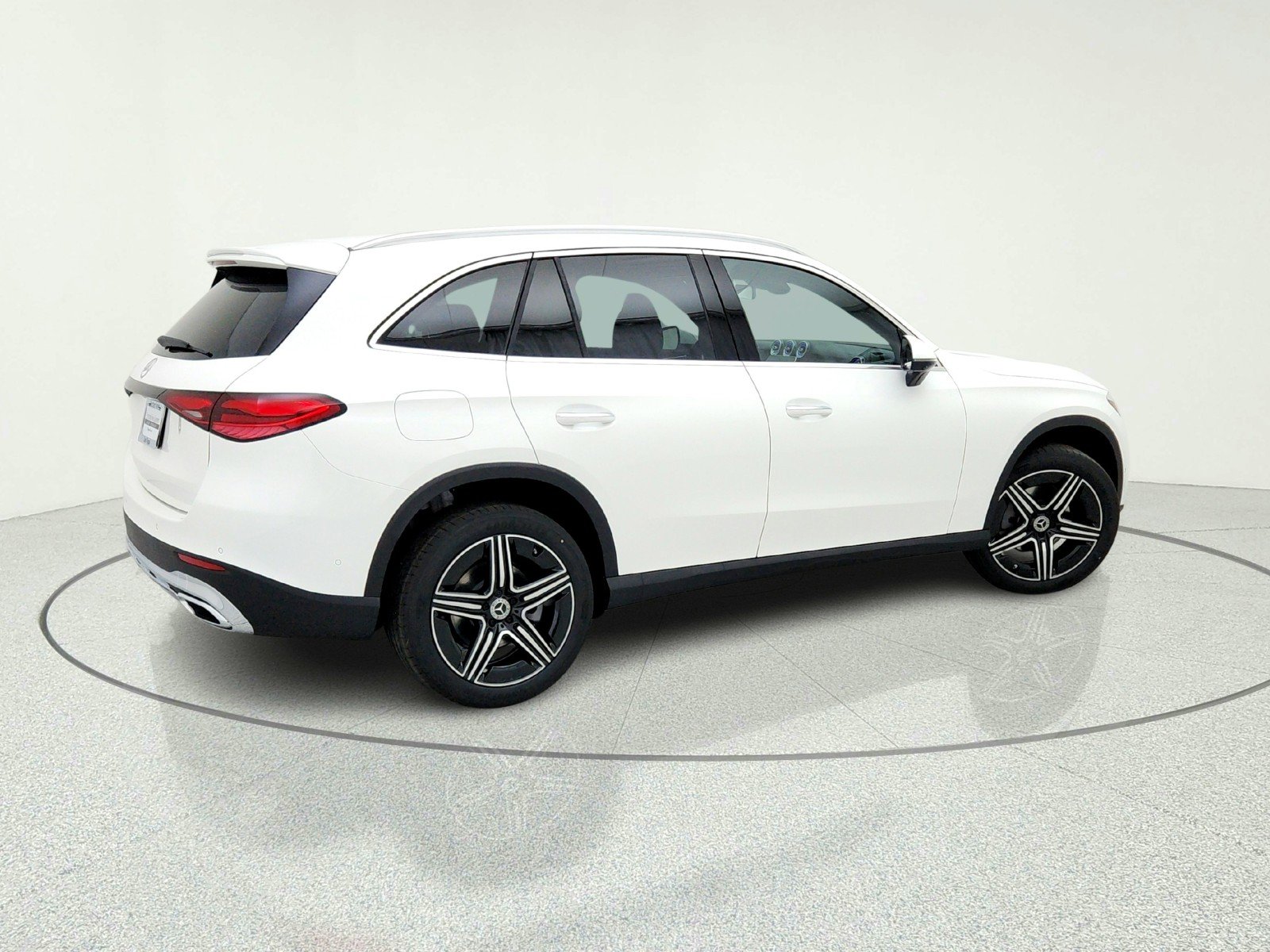 New 2026 Polar White Mercedes-Benz GLC 300 SUV image 8