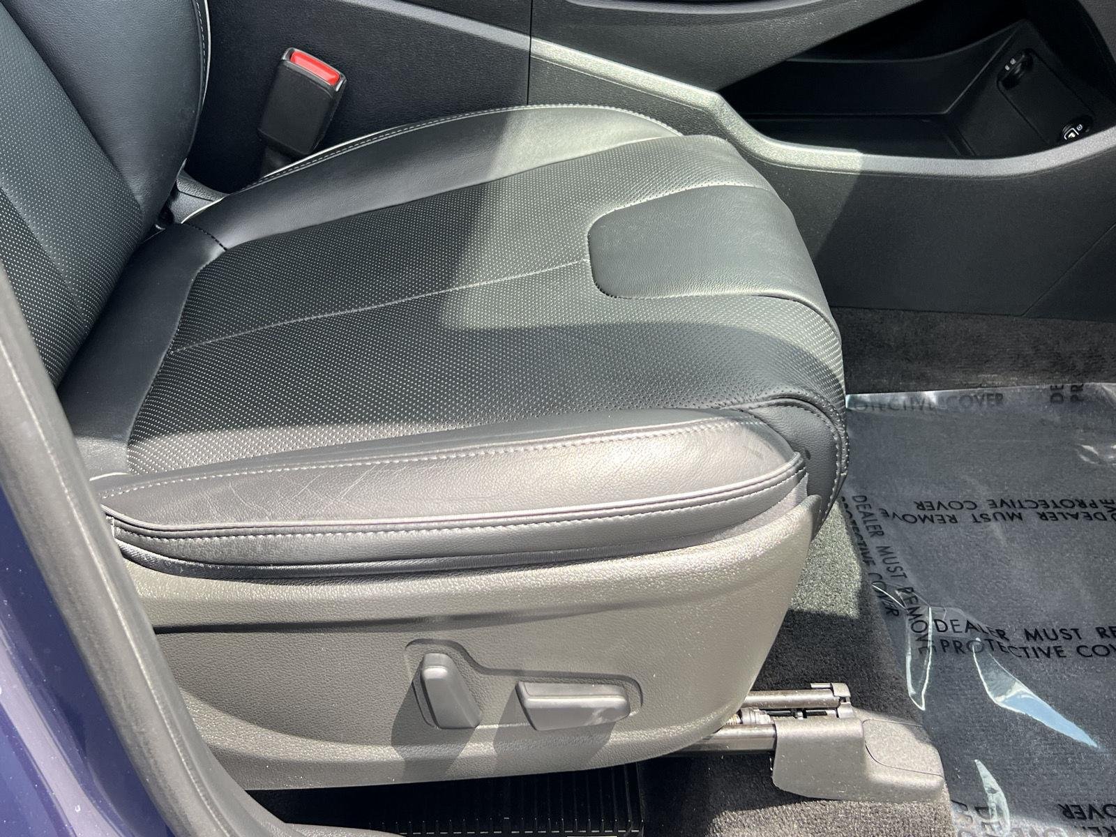 Certified Used 2022 Stormy Sea Hyundai SEL image 18