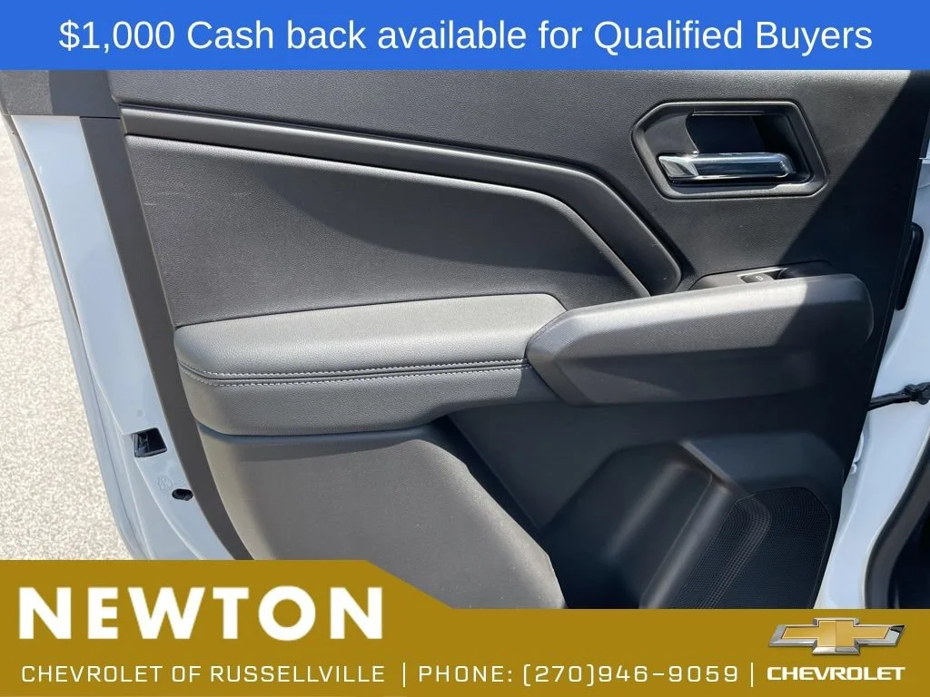 New 2026 Summit White Chevrolet LT image 40