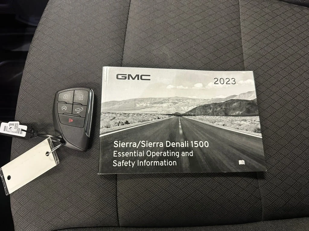 2023 GMC Sierra 1500 Elevation - Photo 17
