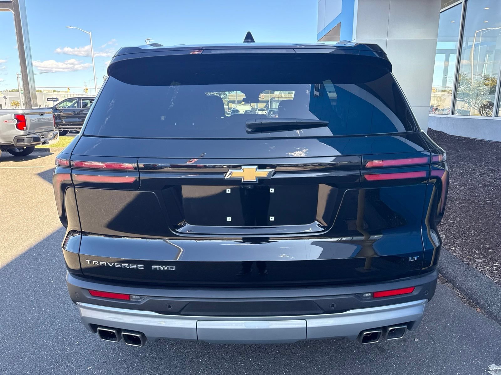 Used 2024 Mosaic Black Metallic Chevrolet LT image 7