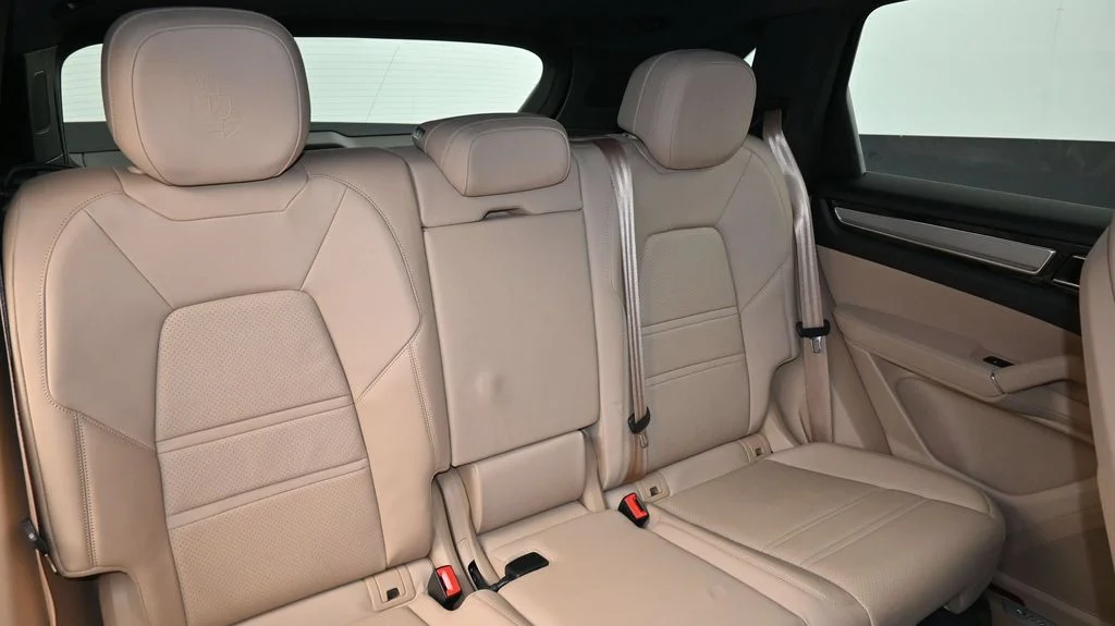 Used 2023  Porsche Platinum Edition image 12