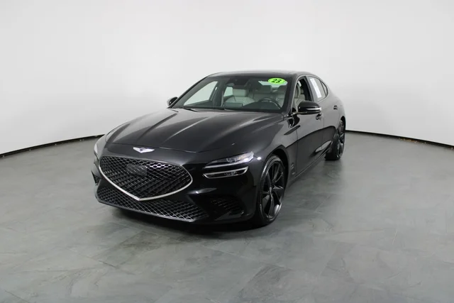 2023 Genesis G70 2.0T