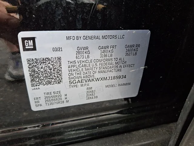 Used 2021 Black Buick Essence image 28