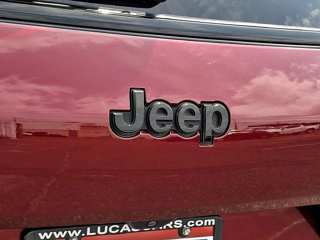 Used 2024 Red Jeep Altitude X 4x4 image 65