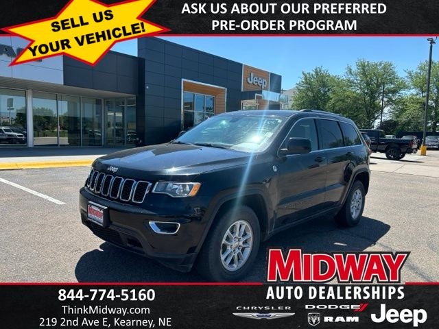 Used 2018 Black Jeep Laredo E image 1