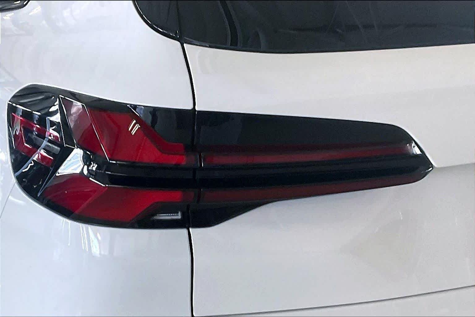 New 2026 Alpine White BMW Competition image 14