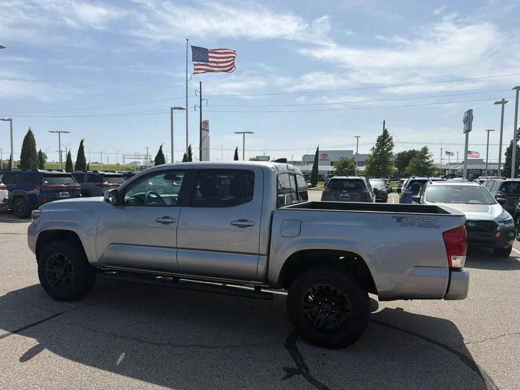 Used 2021 Silver Toyota SR image 6