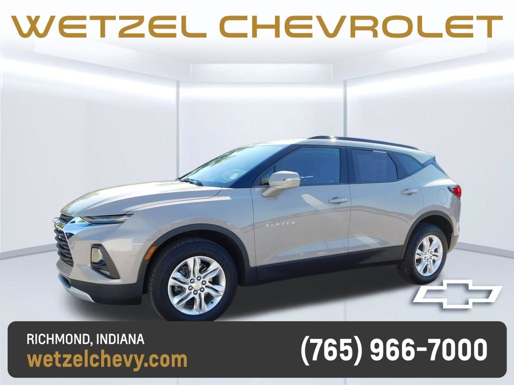 Used 2021 Gray Chevrolet LT image 7