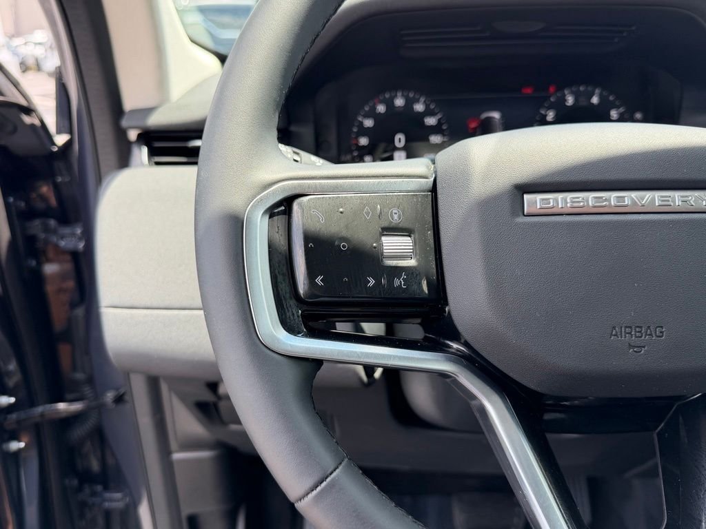Used 2024 Gray Land Rover S image 28