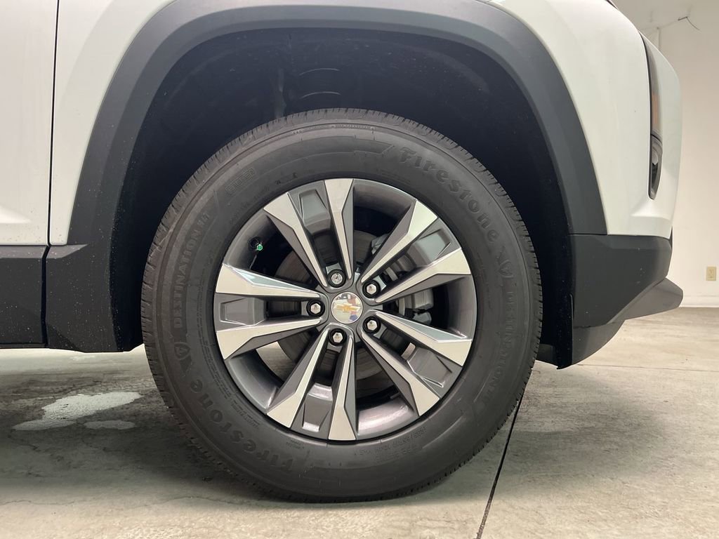 2026 Chevrolet Equinox LT - Photo 10