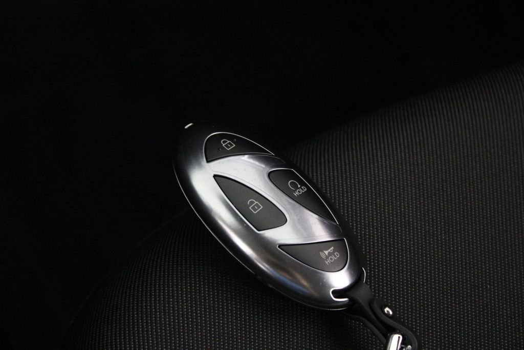 Certified Used 2026 White Hyundai SE image 28