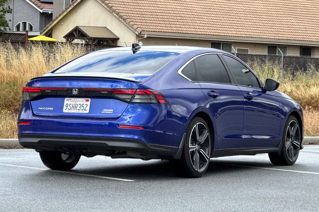 2024 Honda Accord Hybrid Sport photo 2