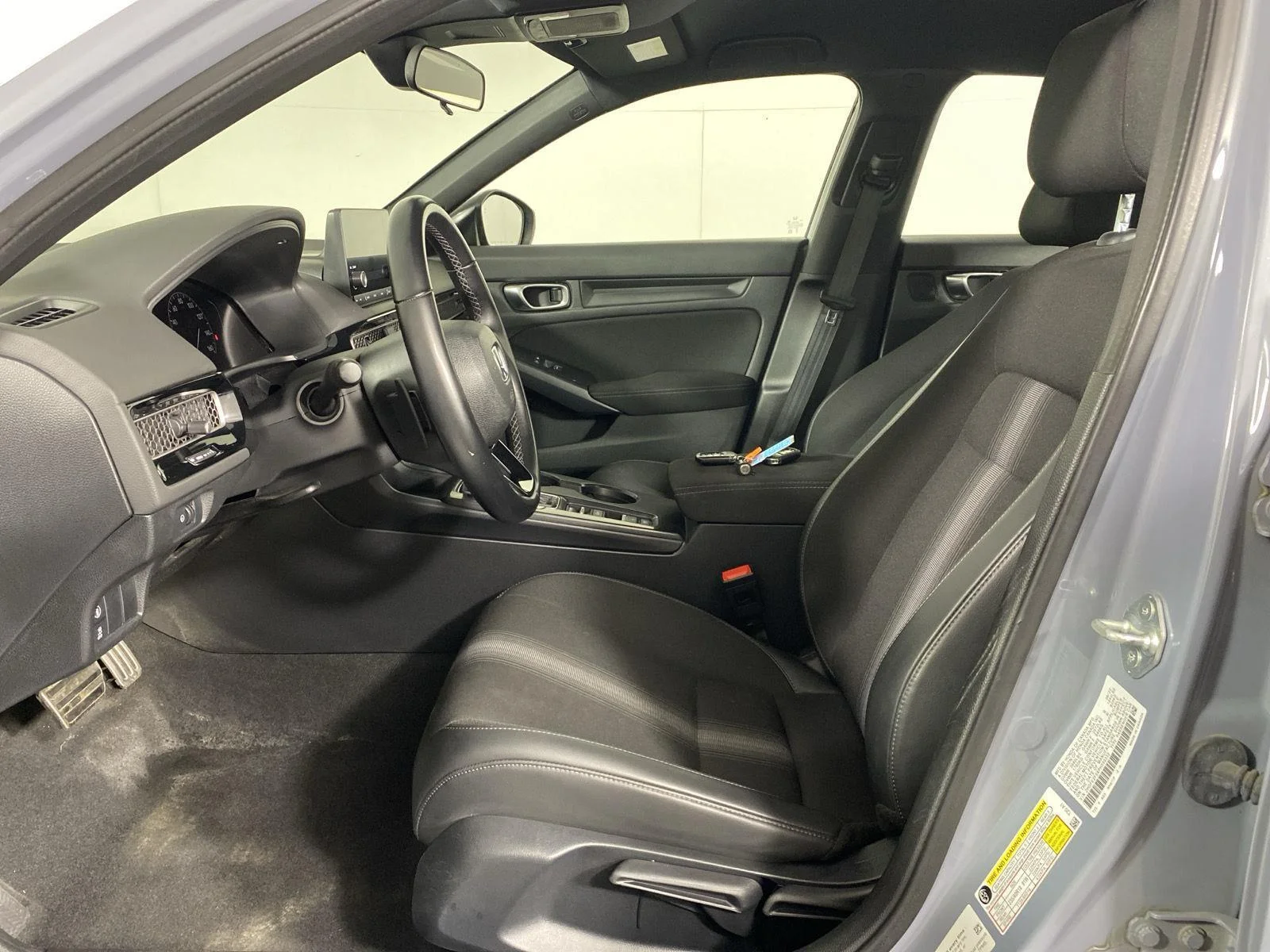 Used 2023 Sonic Gray Pearl Honda Sport image 12