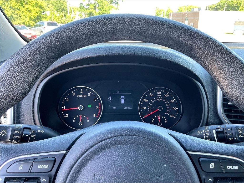 Used 2019 Red Kia LX image 24
