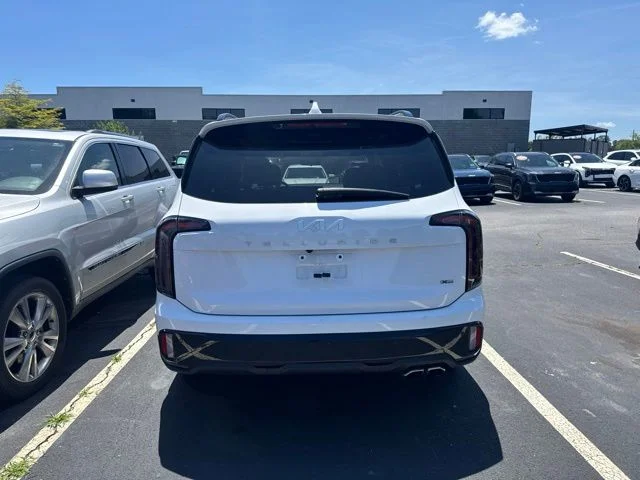 Used 2024 White Kia SX-Prestige X-Pro image 3