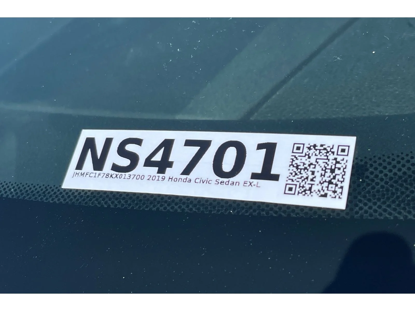Used 2019 Platinum White Pearl Honda EX-L image 16