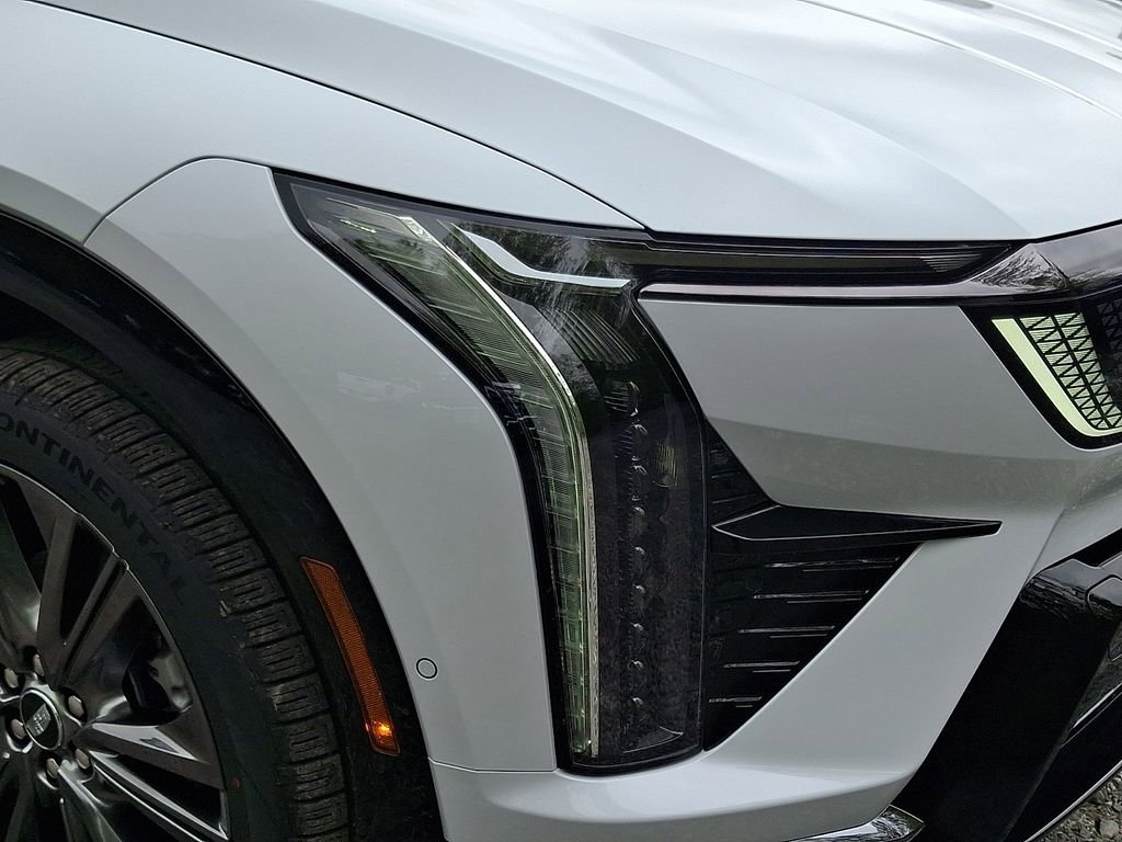 2026 Cadillac OPTIQ Premium Sport - Photo 10