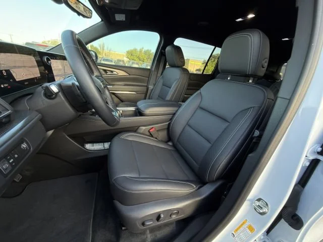 2026 Chevrolet Traverse LT - Photo 19