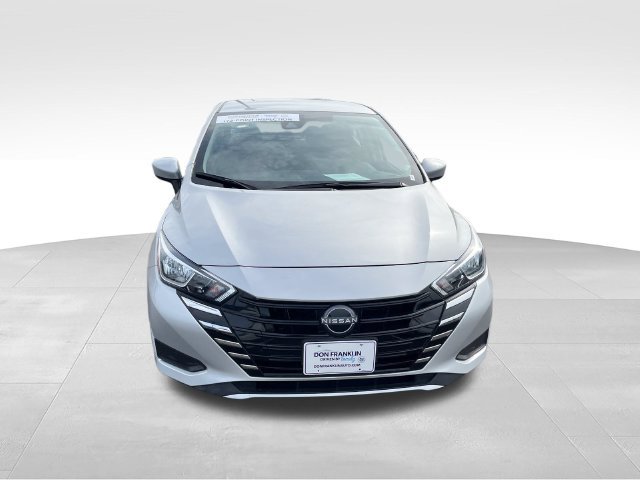 Used 2024 Silver Nissan 1.6 SV image 8