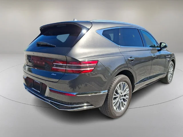 Used 2025 Gray Genesis 2.5T image 6