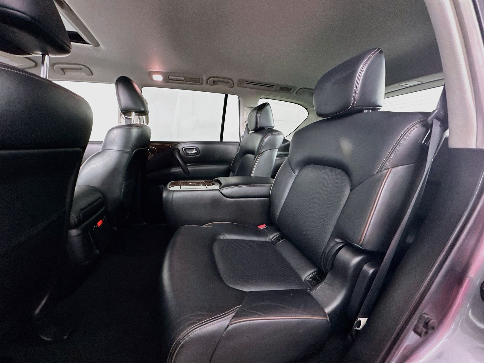 Used 2019 Gun Metallic Nissan SL image 26