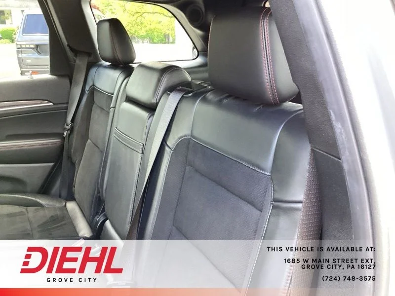 Used 2019 Gray Jeep Trailhawk image 23